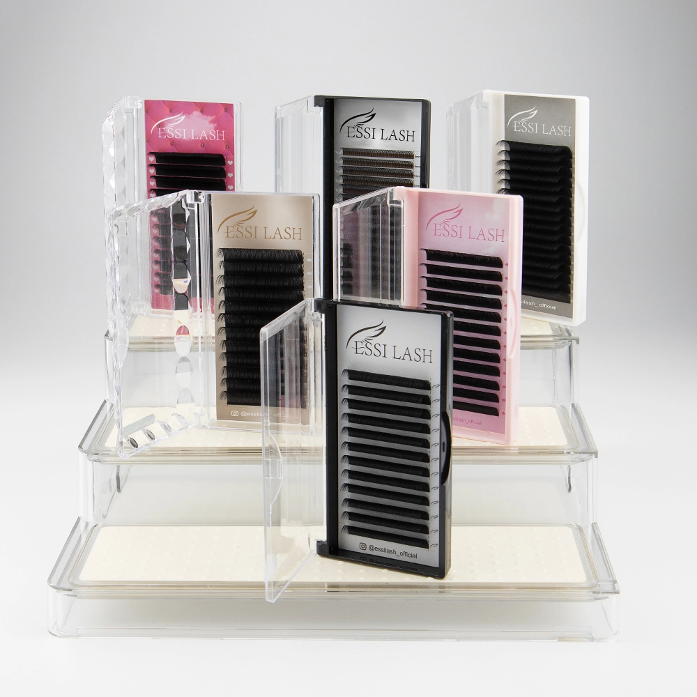 4Wear Contacts or Glasses With Lash Extensions
