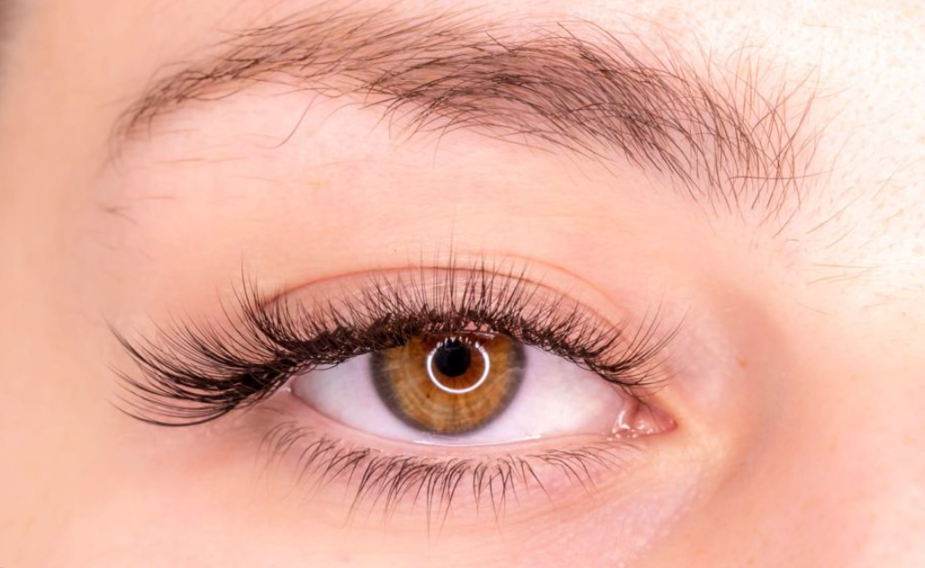 Cat Eyelash Extensions1