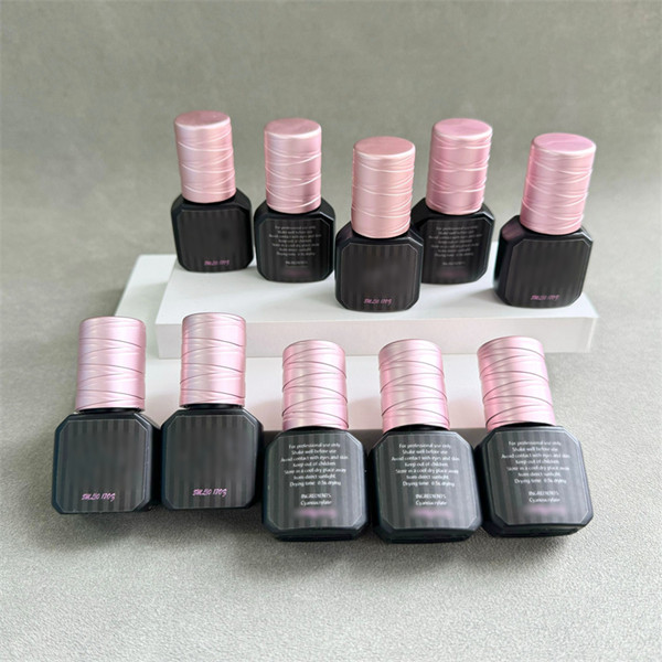 Fast Drying Eyelash Adhesive Long Retention Lash Glue with Private Label