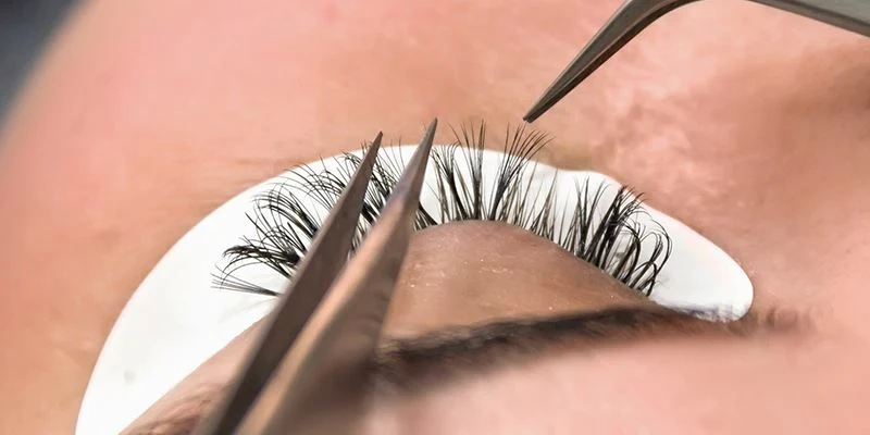 Eyelash Extension Fills: Ultimate Guideline From Start to Finish